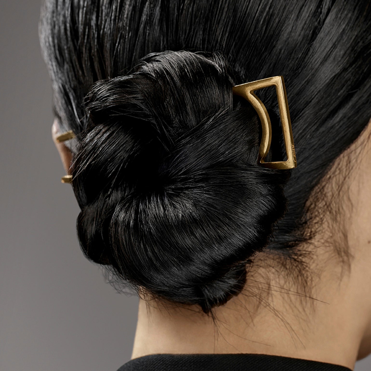 Oribe Hair Pin - Oribe Hair Care - Image 2