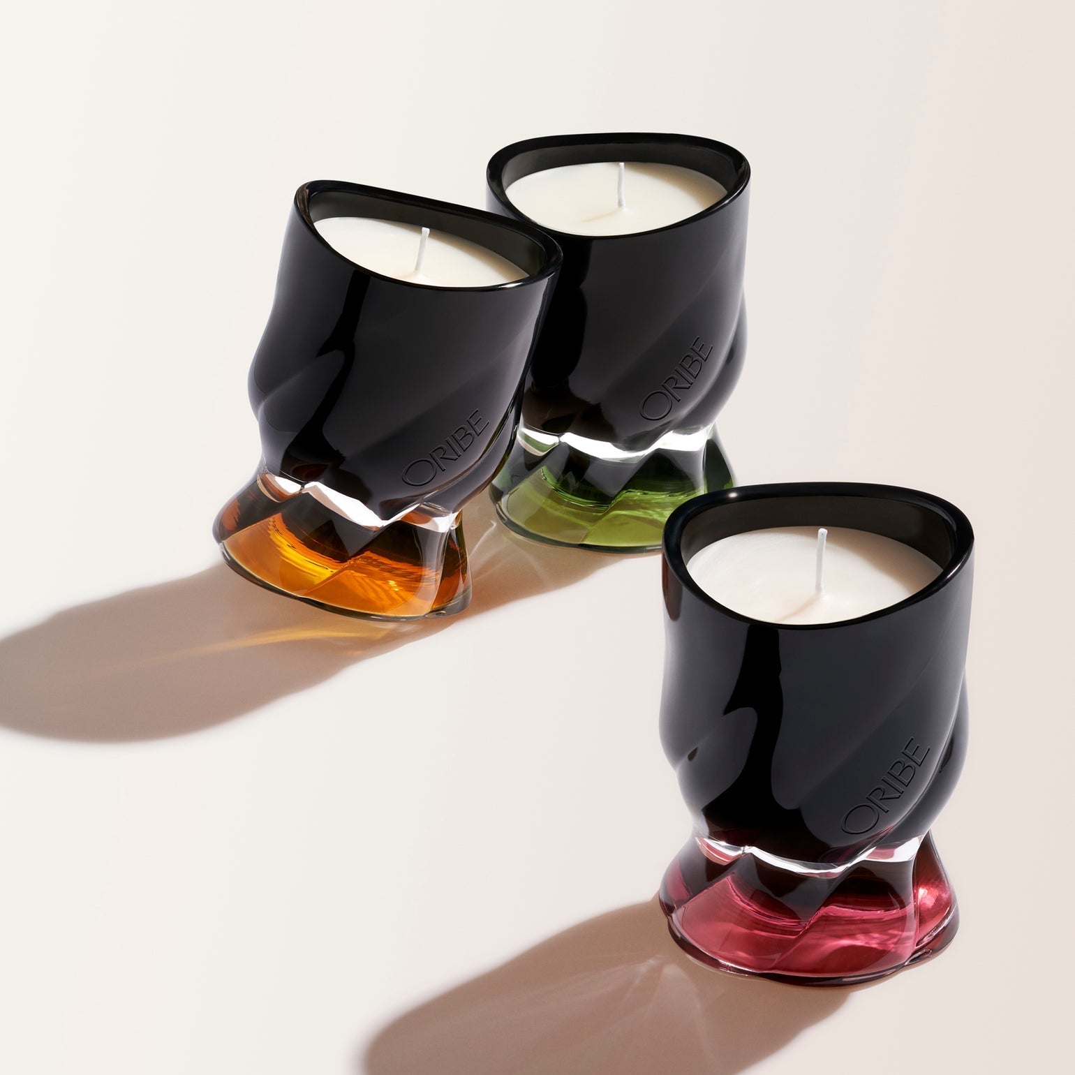 Oribe Valley of Flowers Scented Candle - Oribe Hair Care - Image 3