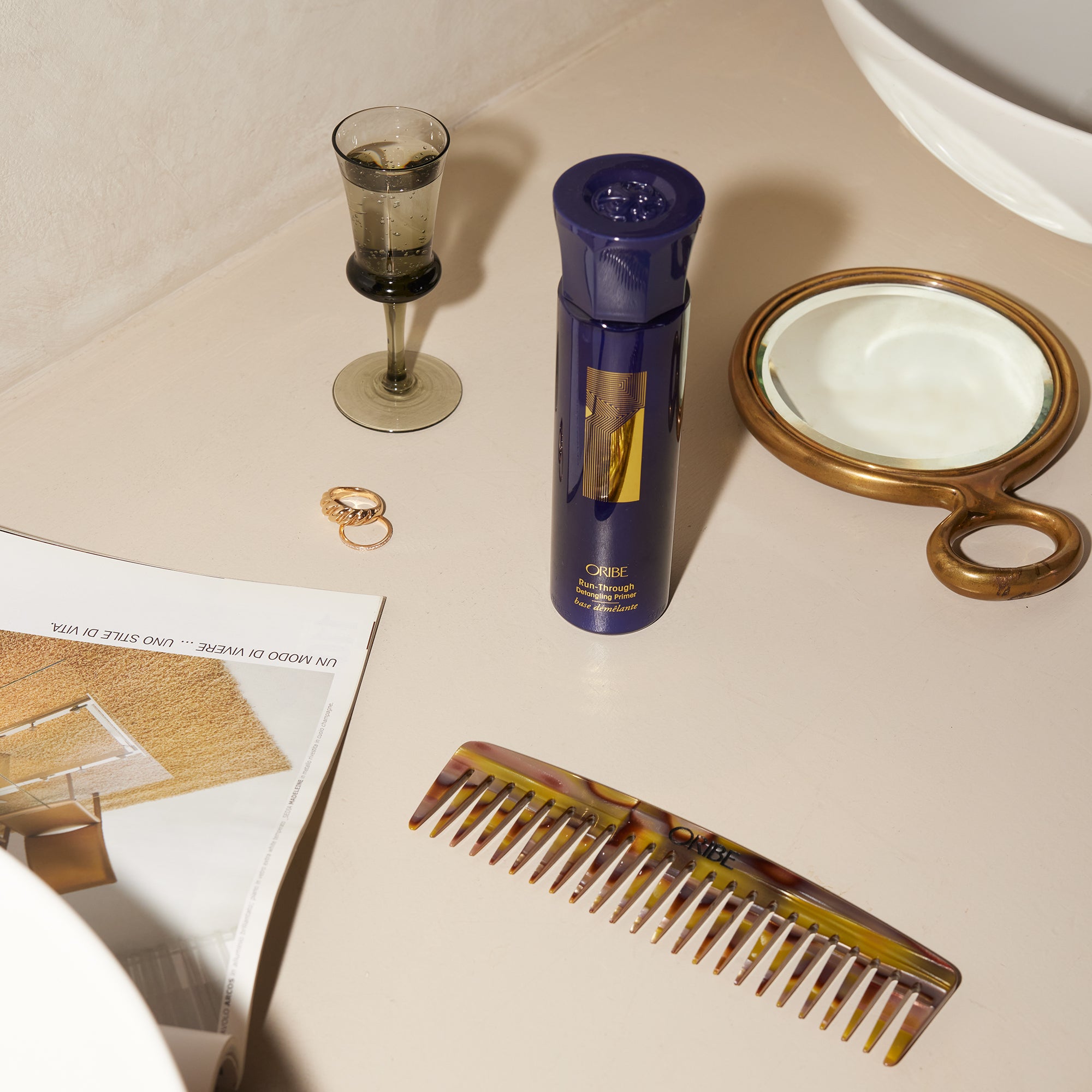 Oribe Italian Resin Wide Tooth Comb - Oribe Hair Care - Image 4
